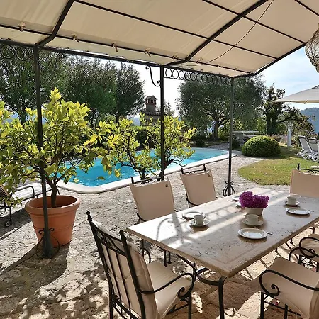 Pignoi Groundfloor